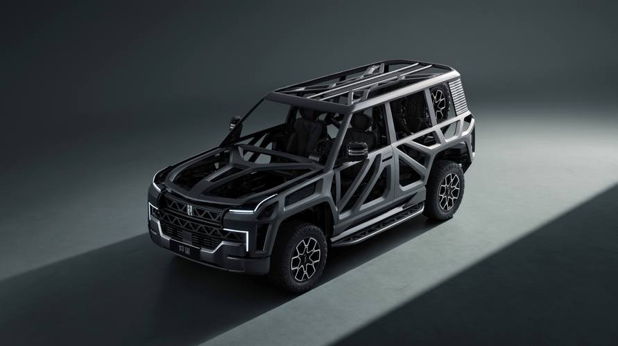 成都345仰望U8硬派越野的科技魅力，国能汽车对传统燃油车市场的冲击